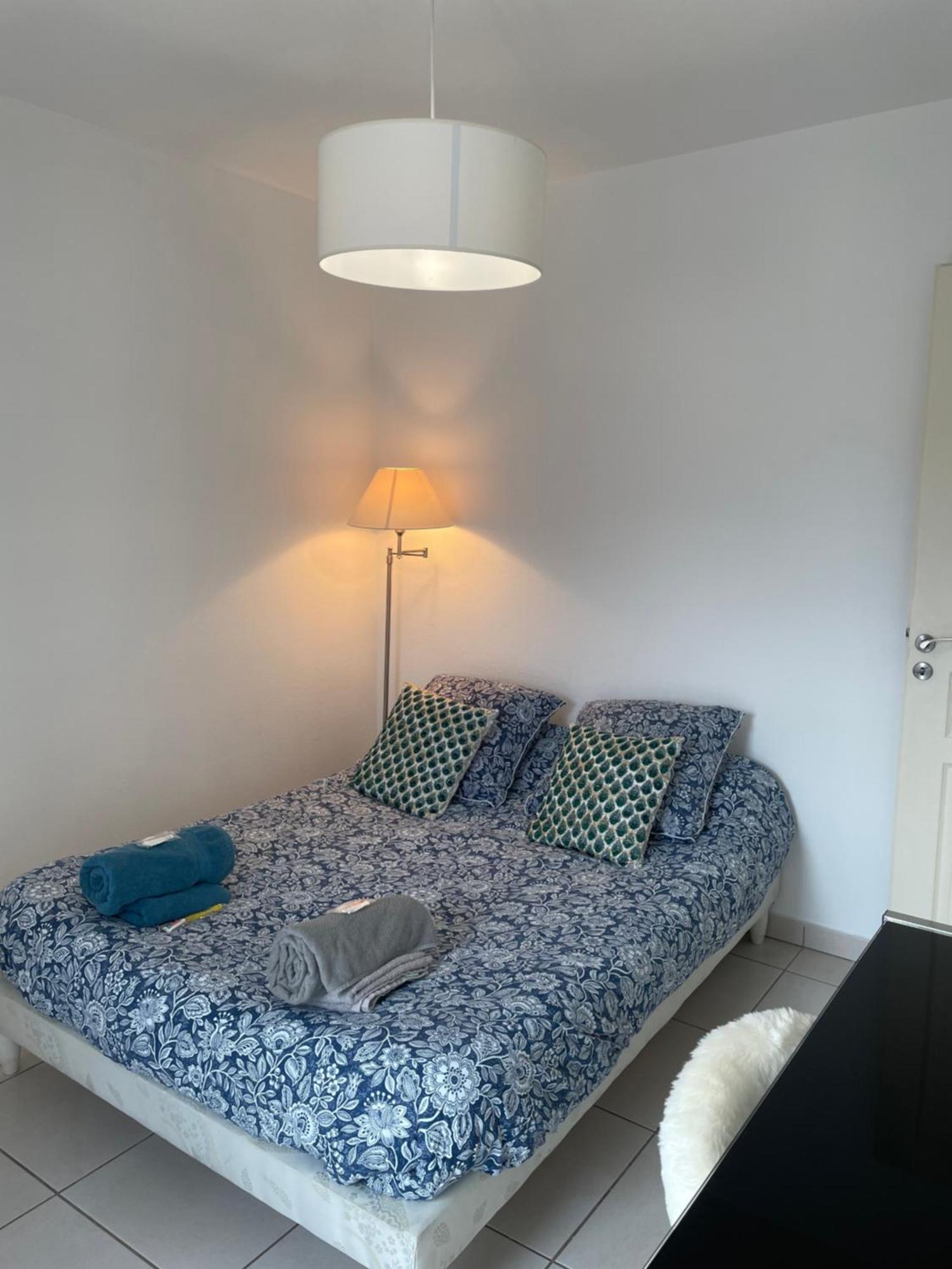 Appartement T3 Climatise,Balcon, Classe 3 Etoiles 르불루 외부 사진